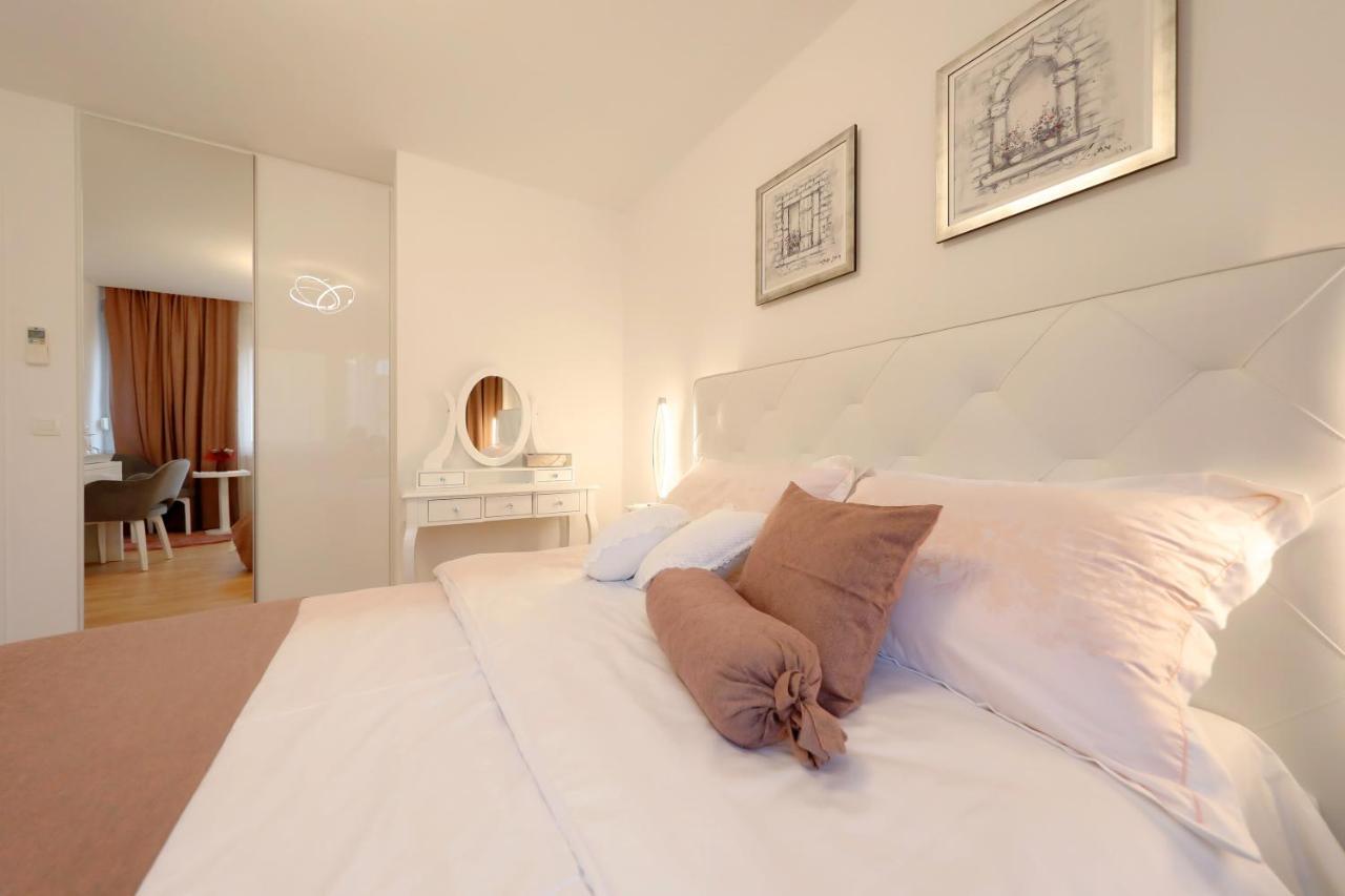 Rosita Deluxe Rooms Ζαντάρ Εξωτερικό φωτογραφία