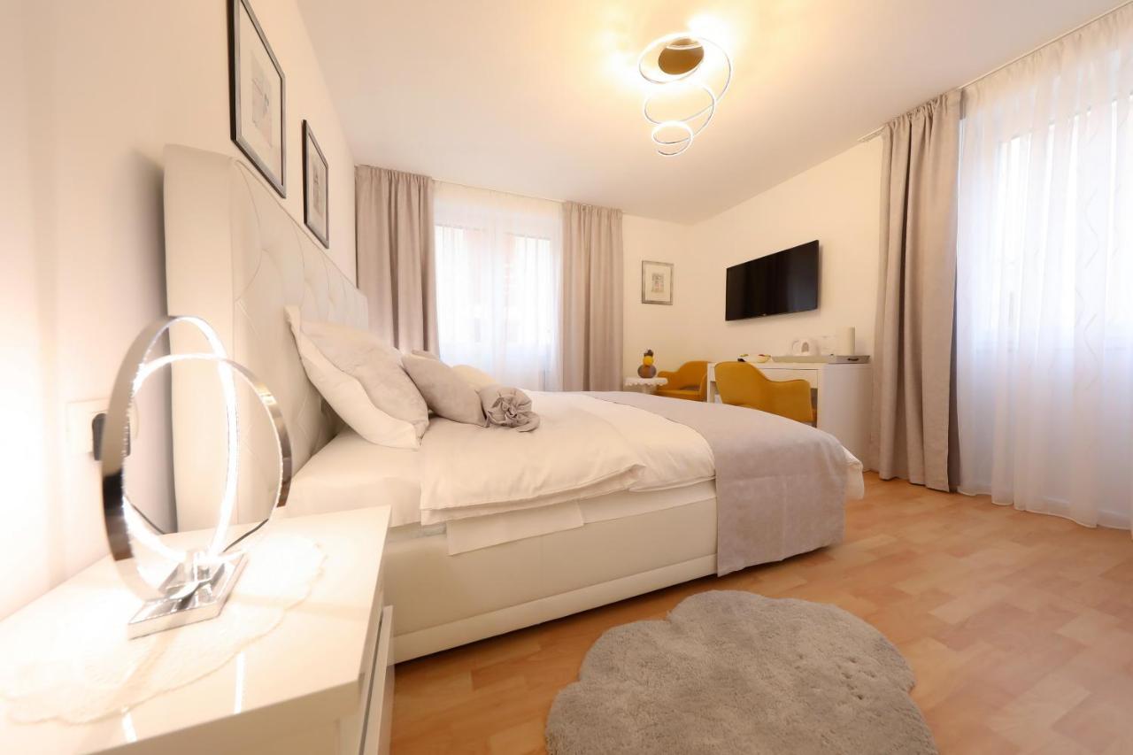 Rosita Deluxe Rooms Ζαντάρ Εξωτερικό φωτογραφία